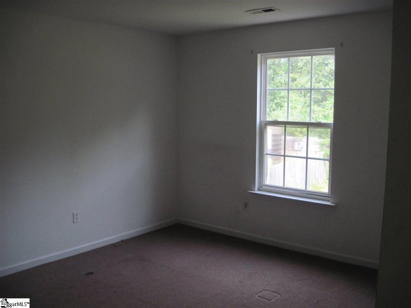 Property image 2 at 65 Birdsong Lane, Taylors, SC 29687