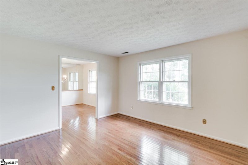 Property image 5 at 1021 Briarwood Drive, Easley, SC 29642