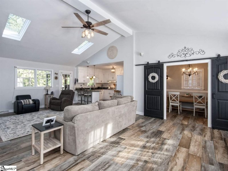 Property image 3 at 506 Central Avenue, Mauldin, SC 29662