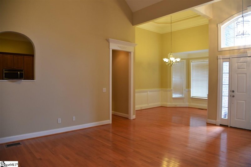 Property image 5 at 16 Ruby Lake Lane, Simpsonville, SC 29681