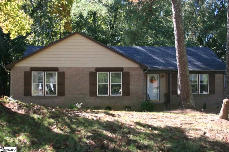 213 Singing woods Lane