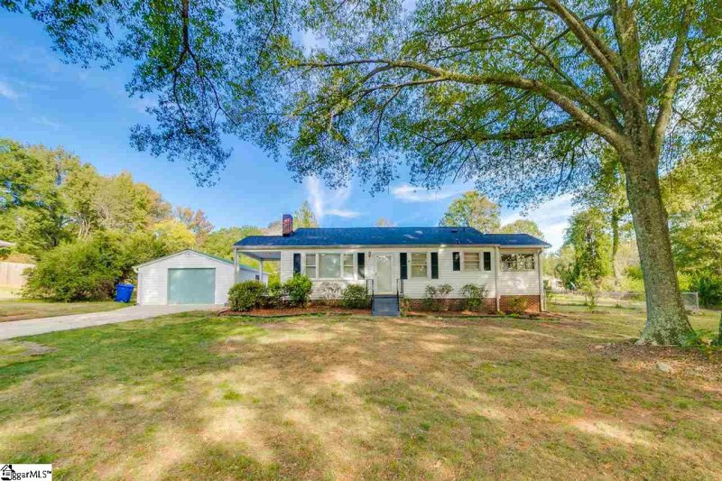 Property image 2 at 102 Stella Avenue, Greenville, SC 29609-6325