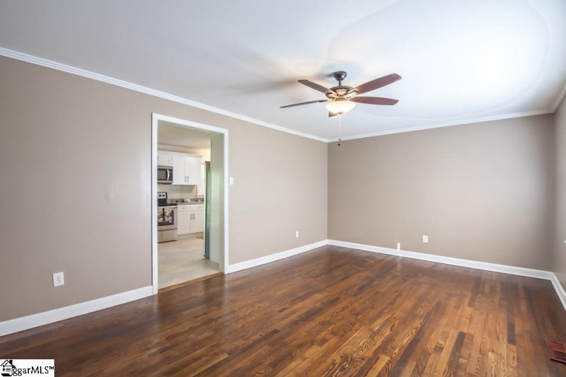 Property image 4 at 208 Hipps Avenue, Simpsonville, SC 29681