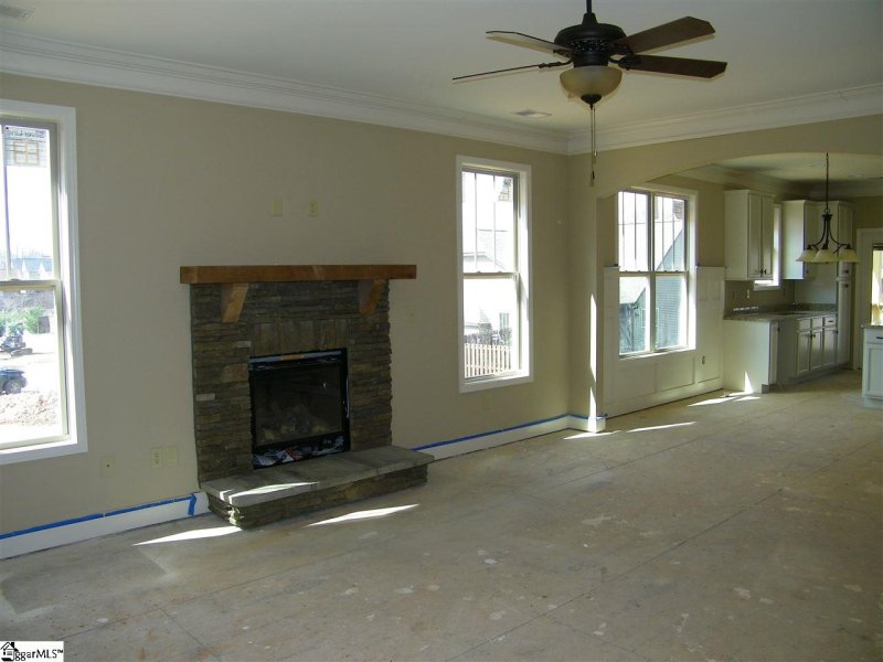 Property image 2 at 822 Lynshire Lane, Moore, SC 29369