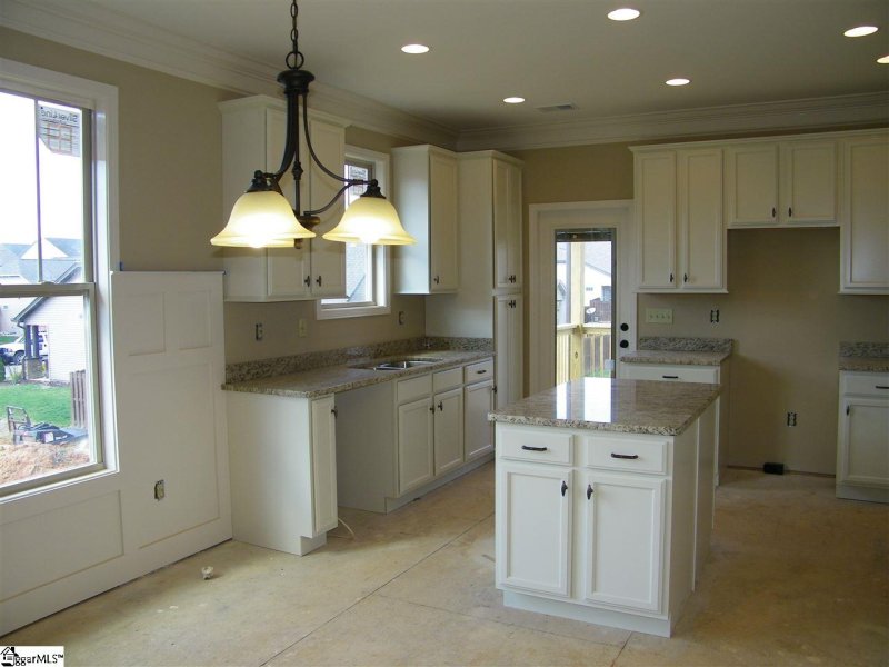 Property image 5 at 822 Lynshire Lane, Moore, SC 29369