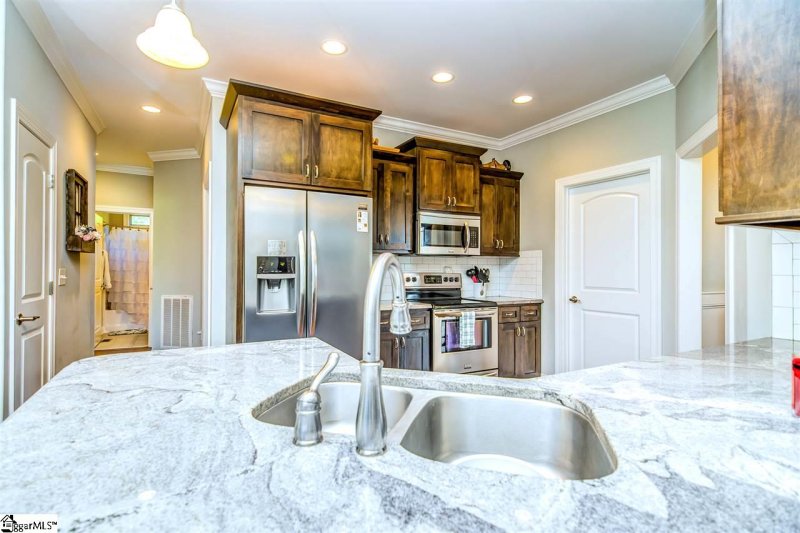 Property image 5 at 402 Rebel Ridge Road, Lyman, SC 29365