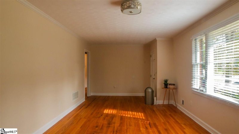 Property image 3 at 4009 Edwards Road, Taylors, SC 29687