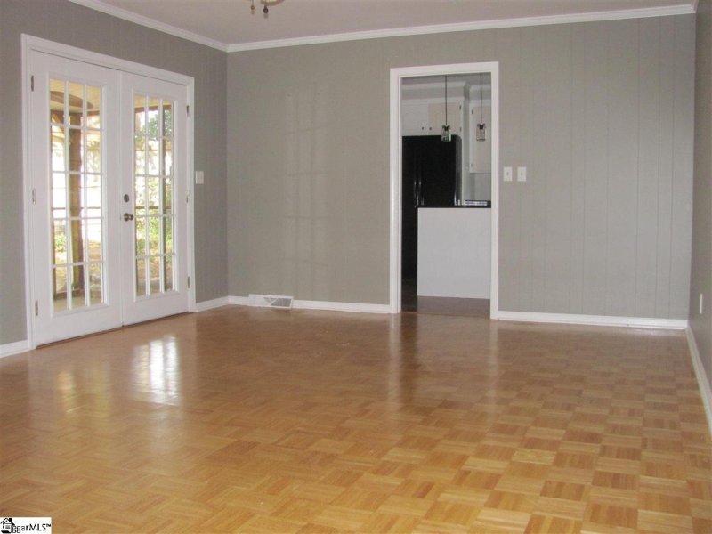 Property image 5 at 2 Sherbrook Lane, Taylors, SC 29687