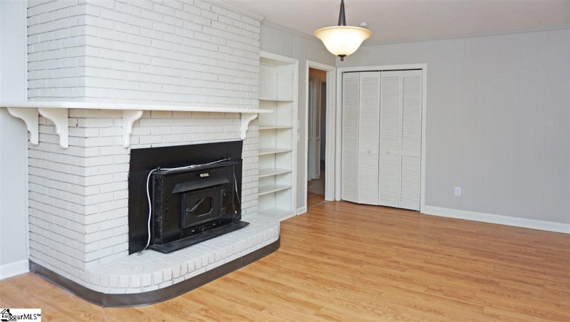 Property image 2 at 106 F Street, Williamston, SC 29697