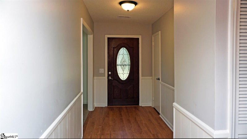 Property image 5 at 106 F Street, Williamston, SC 29697