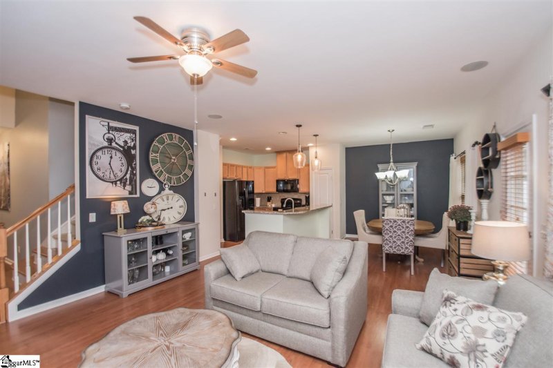Property image 2 at 325 Bellerive Drive, Duncan, SC 29334