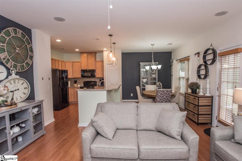 Property image 4 at 325 Bellerive Drive, Duncan, SC 29334