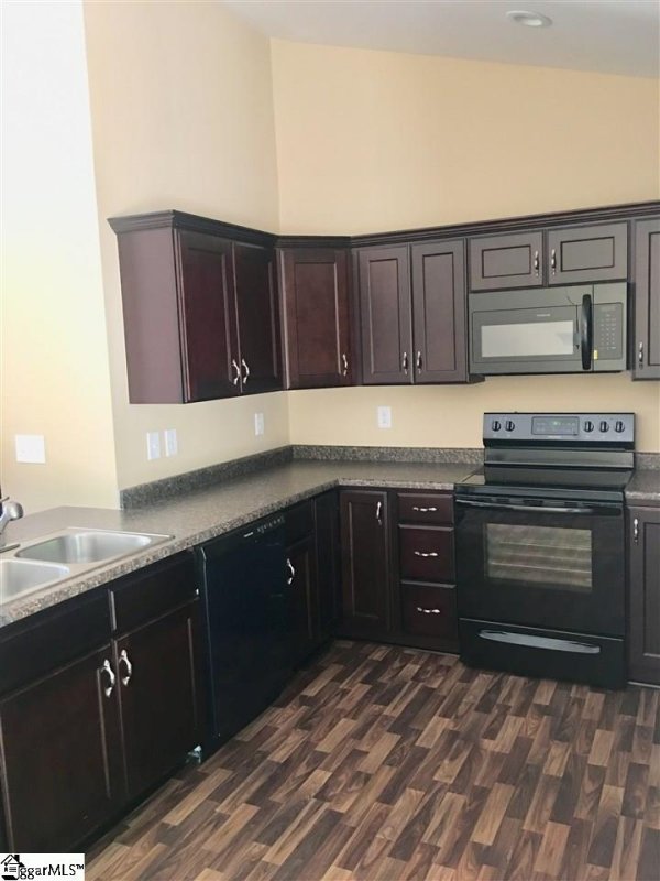 Property image 4 at 305 Alexander Court, Laurens, SC 29630