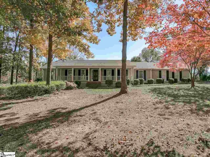 Property image 2 at 512 Cambridge Drive, Spartanburg, SC 29301