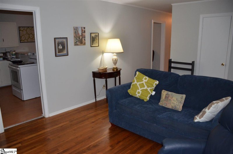 Property image 5 at 126 Forestdale Drive, Taylors, SC 29687-3728