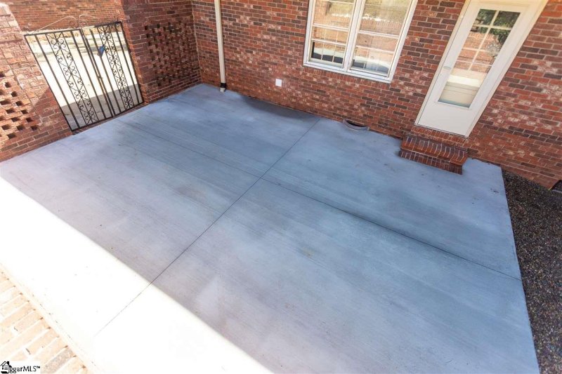 Property image 4 at 291 Heathwood Drive, Spartanburg, SC 29307