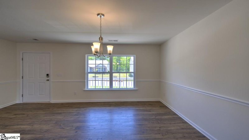 Property image 5 at 210 Willow Grove Way, Piedmont, SC 29673