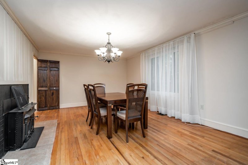 Property image 2 at 403 Rockmont Road, Greenville, SC 29615