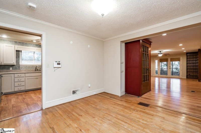 Property image 5 at 403 Rockmont Road, Greenville, SC 29615