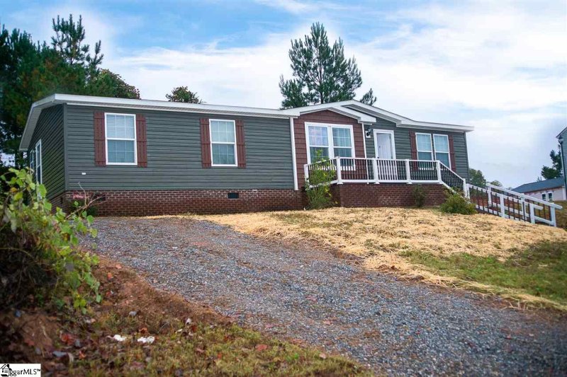 Property image 2 at 114 Breanna Court, Easley, SC 29640