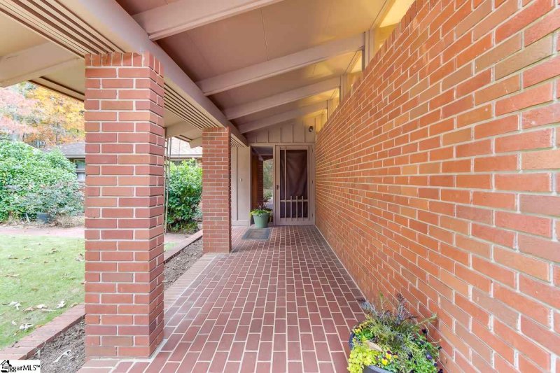 Property image 3 at 111 Terramont Drive, Greenville, SC 29615