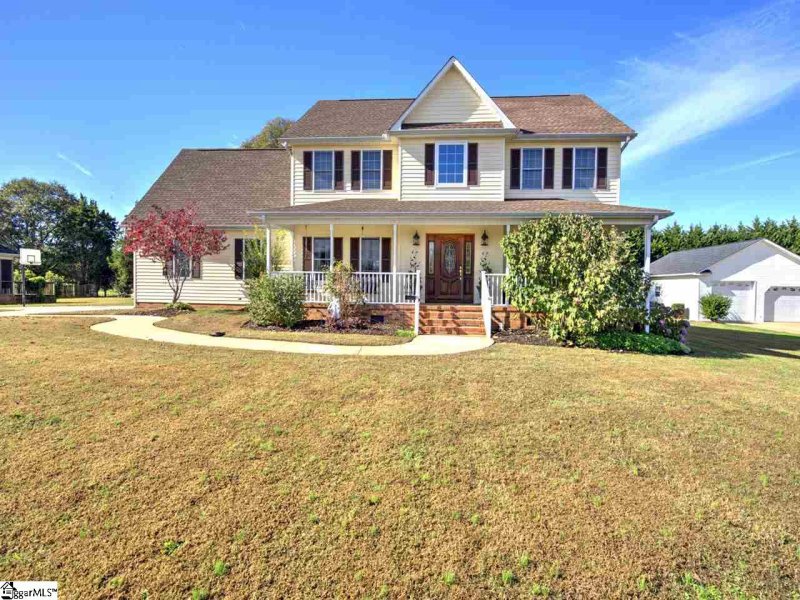 207 Legacy Farm Drive