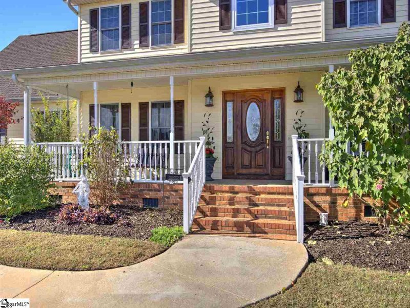 Property image 2 at 207 Legacy Farm Drive, Fountain Inn, SC 29644