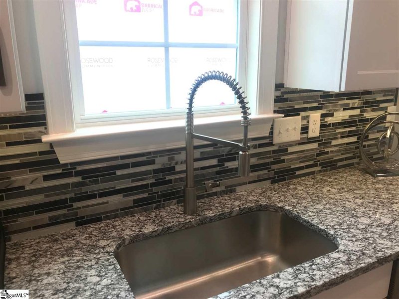 Property image 4 at 42 Golden Apple Trail, Mauldin, SC 29662