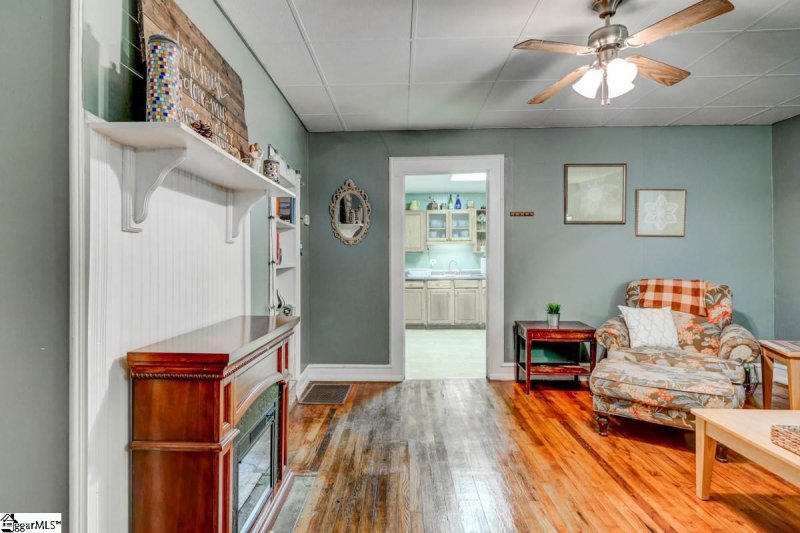 Property image 2 at 113 ISELIN Street, Simpsonville, SC 29681-2530