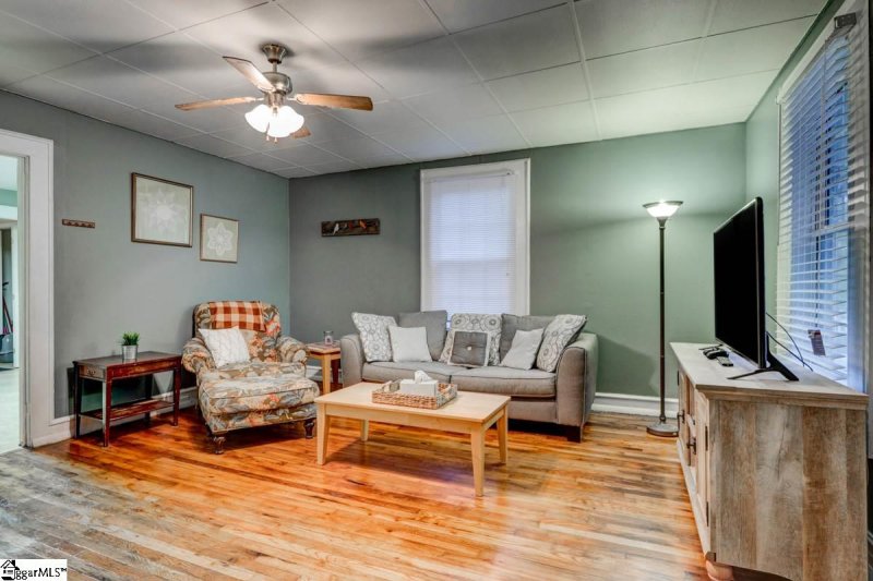 Property image 3 at 113 ISELIN Street, Simpsonville, SC 29681-2530