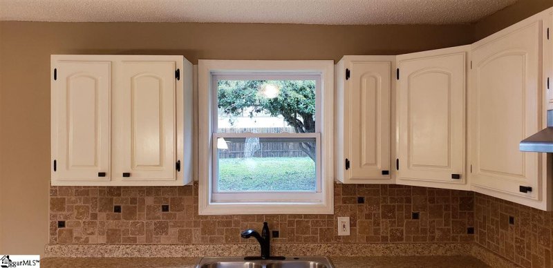 Property image 5 at 110 Alpha Drive, Greenville, SC 29605