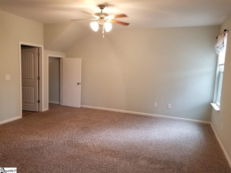 Property image 4 at 117 Cascade Drive, Greer, SC 29651