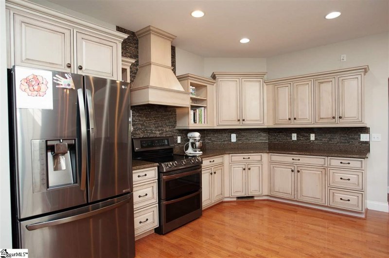 Property image 2 at 129 Creek Crossing Way, Greer, SC 29651
