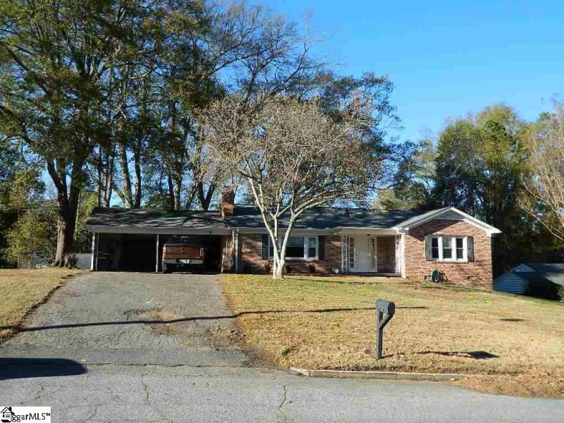 416 Tanglewood Drive