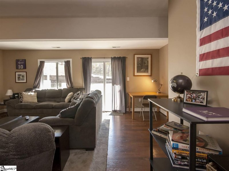 Property image 3 at 75 Jib Court, Greenville, SC 29611