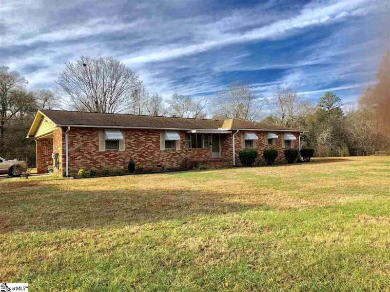 Property image 2 at 22 Riverview Circle, Greenville, SC 29611