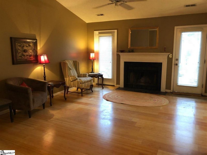 Property image 4 at 104 Boxelder Lane, Simpsonville, SC 29681