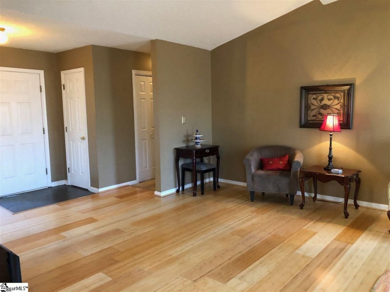 Property image 5 at 104 Boxelder Lane, Simpsonville, SC 29681