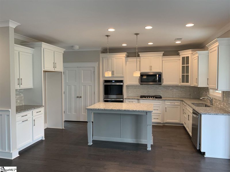 Property image 4 at 119 Quail Creek Drive, Greer, SC 29651