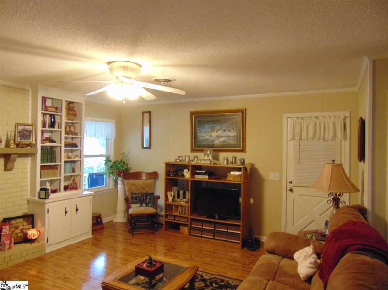 Property image 3 at 604 Smith Grove Road, Easley, SC 29640