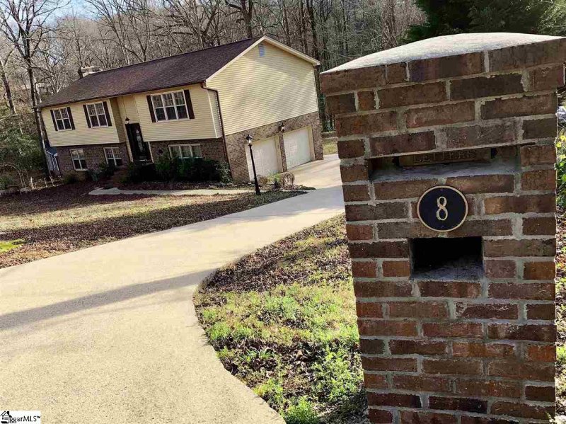 Property image 4 at 8 Old Mill Court, Taylors, SC 29687