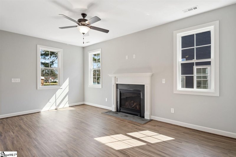 Property image 5 at 100 Arrington Avenue, Greenville, SC 29617