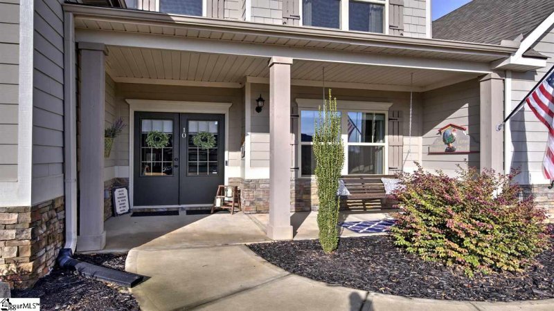 Property image 3 at 10 Sunray Lane, Simpsonville, SC 29681