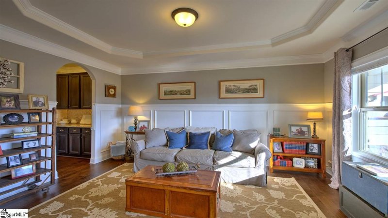 Property image 5 at 10 Sunray Lane, Simpsonville, SC 29681