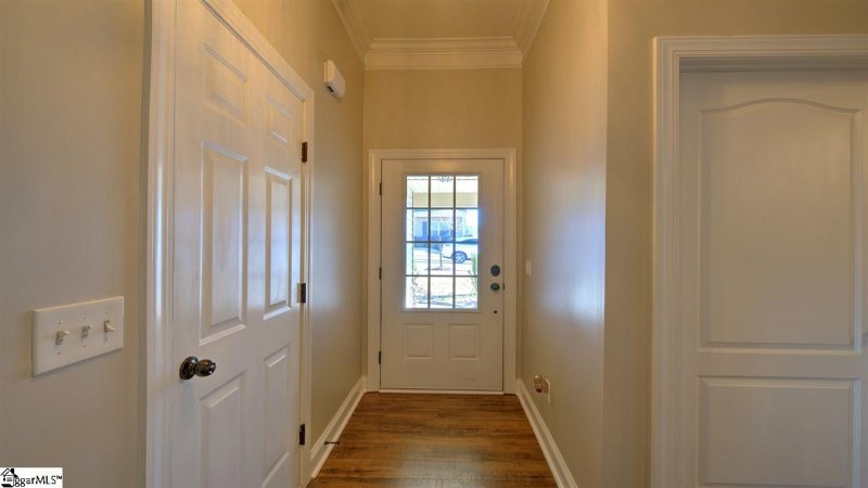 Property image 3 at 200 Penrith Court, Simpsonville, SC 29681