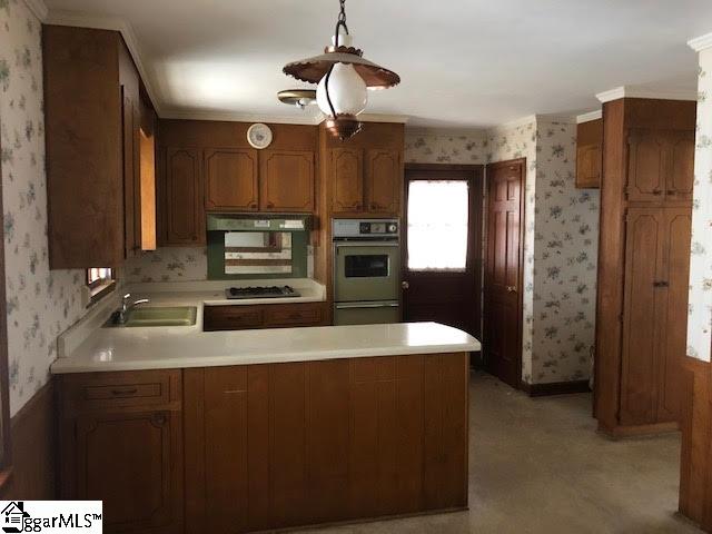 Property image 2 at 11 Howell Circle, Greenville, SC 29615