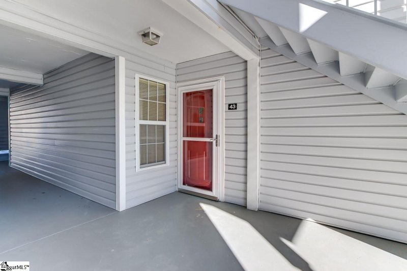 Property image 3 at 4614 Old Spartanburg Road, Taylors, SC 29687