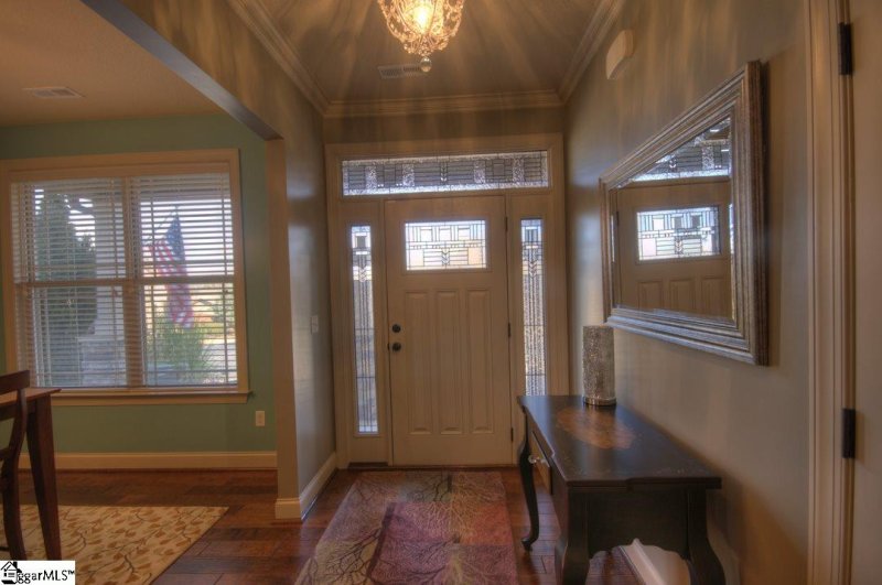 Property image 2 at 2 Litten Way, Greenville, SC 29615