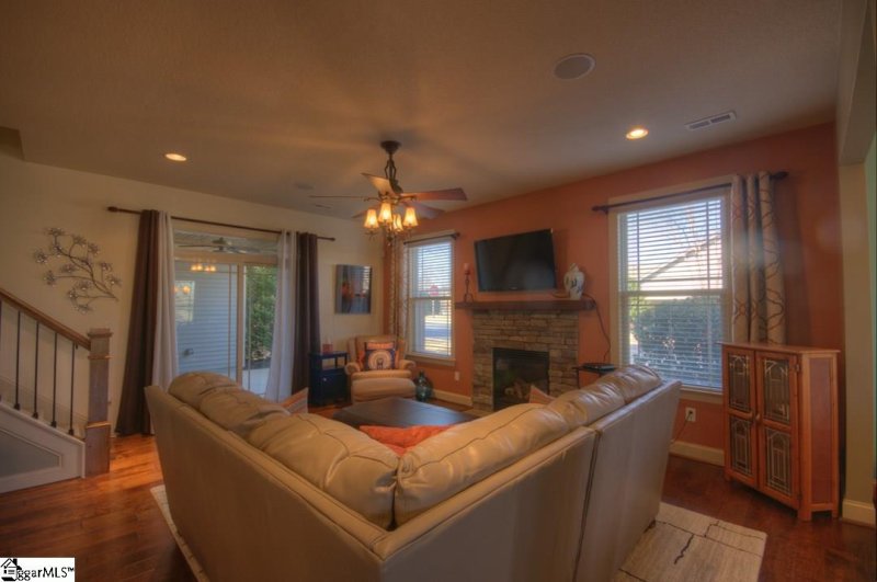 Property image 5 at 2 Litten Way, Greenville, SC 29615