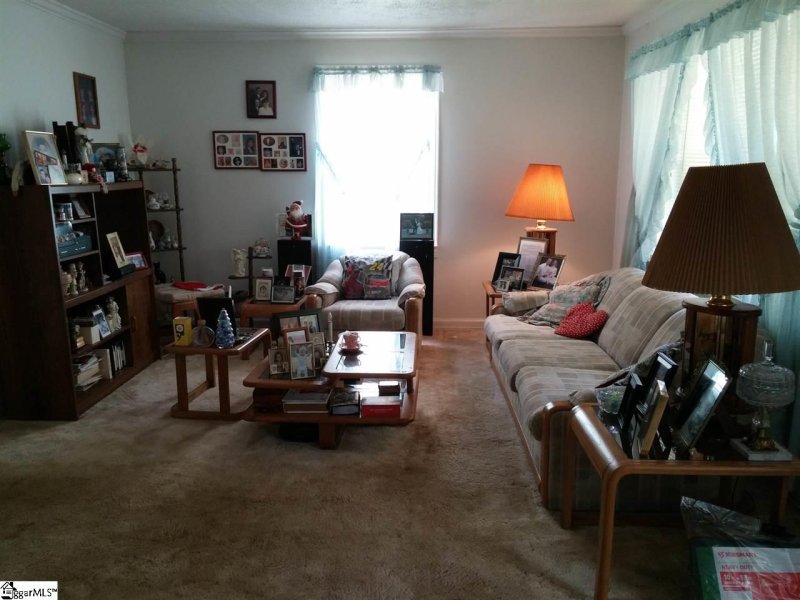 Property image 4 at 25 Mayflower Avenue, Greenville, SC 29605